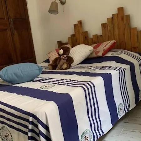 La Jas, Demeure Climatisee Au Charme Gardois. Holiday home *