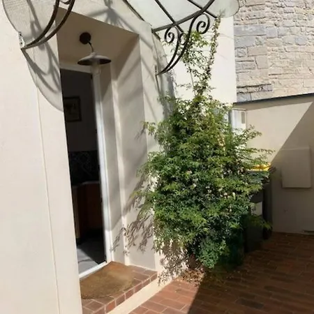 Holiday home La Jas, Demeure Climatisee Au Charme Gardois. *