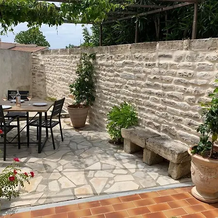 La Jas, Demeure Climatisee Au Charme Gardois. Holiday home *